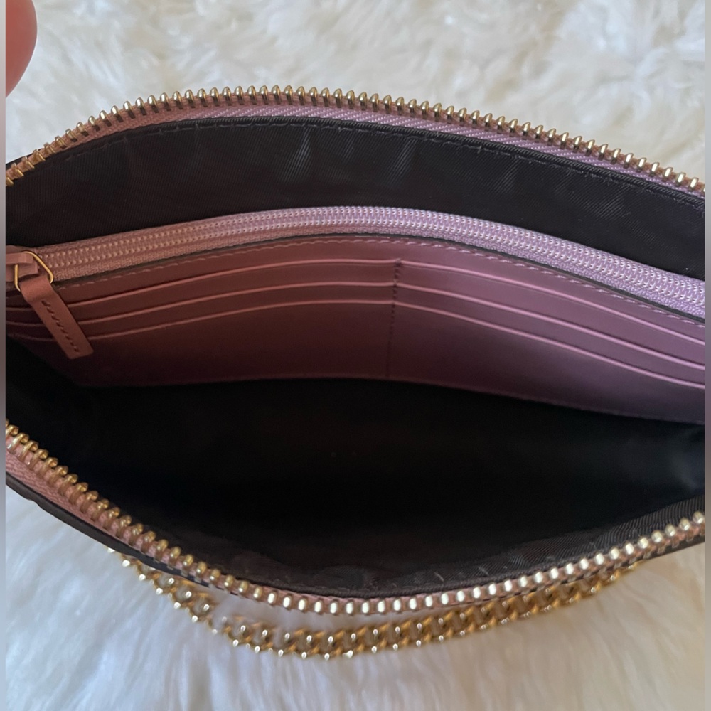 Gucci Pink GG Embossed Leather Chain Pochette - Picture 6 of 7